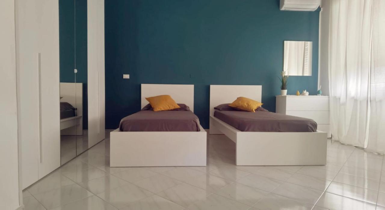A Due Passi Dal Mare B&B Scalea Luaran gambar